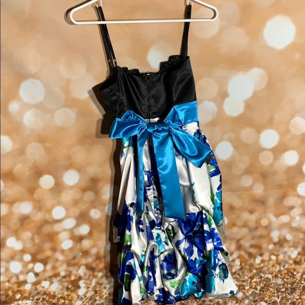BCX  Dress - Picture 2 of 7